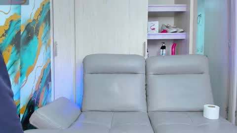 Shellsy  Jack AND THE GREAT Luis MODERATING  online show from 11-04-25, 06:29