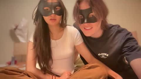 Snapshot of slowburndlc chatting on 03-09-26, 10:03 slowburndlc online show from 03-09-26, 10:03