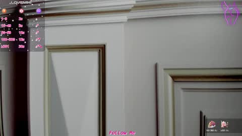 Snapshot of slut_milf4u chatting on 01-14-25, 07:00 Paola  online show from 01-14-25, 07:00