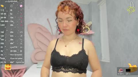 Snapshot of slut_milf4u chatting on 03-04-25, 12:12 Paola  online show from 03-04-25, 12:12