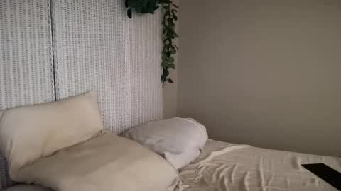 slut online show from 09-28-25, 04:12