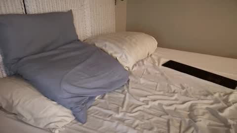 slut online show from 01-10-26, 05:15