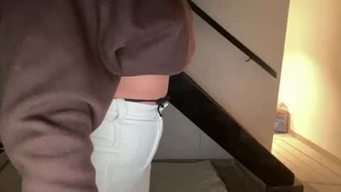 slutforbbc26y online show from 06-19-26, 11:30
