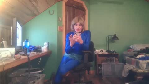 Snapshot of slutjennifertransxx chatting on 10-04-25, 03:26 slutjennifertransxx online show from 10-04-25, 03:26