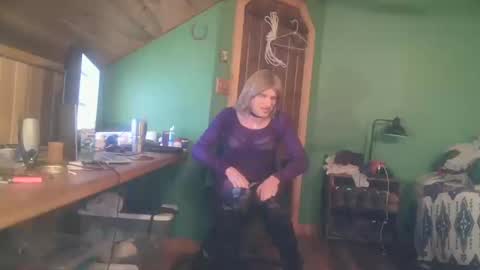 Snapshot of slutjennifertransxx chatting on 10-10-25, 03:16 slutjennifertransxx online show from 10-10-25, 03:16