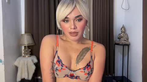 Slutty Lavinia online show from 03-08-26, 04:33