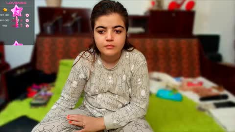 Ana    online show from 11-09-25, 04:49