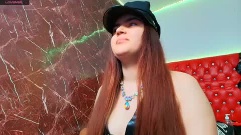 Ana    online show from 06-06-26, 01:43
