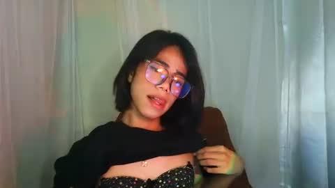 sluttypatotie online show from 10-17-25, 04:37