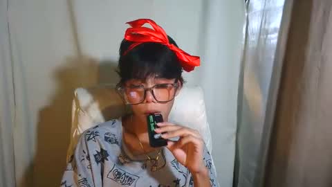 sluttypatotie online show from 11-19-25, 03:23