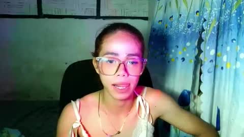Snapshot of sluttypatotie chatting on 05-03-26, 07:42 sluttypatotie online show from 05-03-26, 07:42