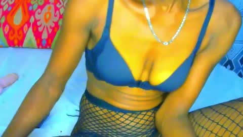 Sexyslutt online show from 03-06-26, 05:04