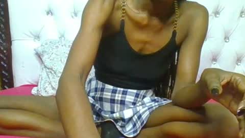 Snapshot of sluttysam_ chatting on 06-23-26, 10:30 Sexyslutt online show from 06-23-26, 10:30