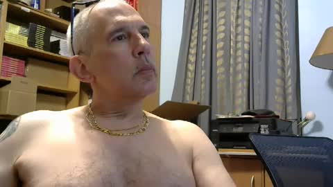 Snapshot of sluttyslave81 chatting on 01-19-25, 07:25 sluttyslave81 online show from 01-19-25, 07:25