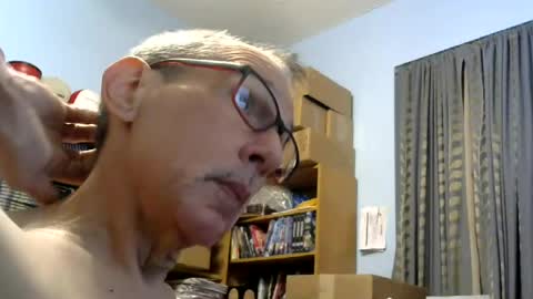 Snapshot of sluttyslave81 chatting on 06-17-26, 07:00 sluttyslave81 online show from 06-17-26, 07:00
