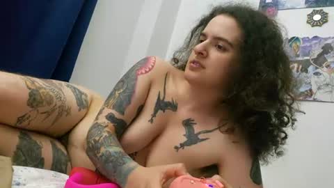 SluttySuzie17 online show from 07-21-26, 03:42