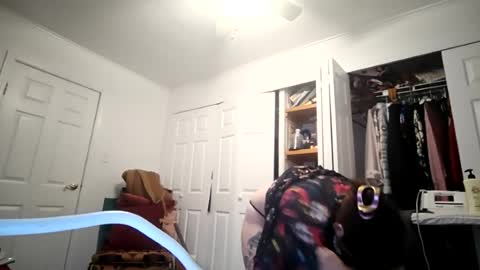 SluttySuzie17 online show from 07-28-26, 02:13