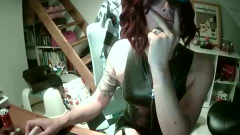 sluttytoy83 online show from 03-30-26, 06:42