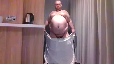 SlutWhoreNtertainer online show from 12-23-25, 06:44