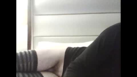 Snapshot of slveslut691 chatting on 05-05-26, 12:02 slveslut691 online show from 05-05-26, 12:02
