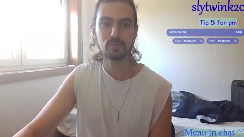 slytwink20 online show from 09-22-25, 10:28