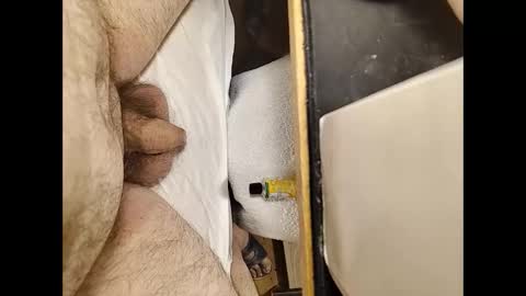 Snapshot of small_1986 chatting on 12-20-24, 01:47 transmisin gratuita bajo demanda free broadcast on demand online show from 12-20-24, 01:47