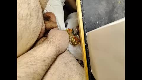 Snapshot of small_1986 chatting on 12-28-24, 09:20 transmisin gratuita bajo demanda free broadcast on demand online show from 12-28-24, 09:20