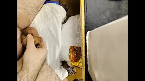 Snapshot of small_1986 chatting on 01-02-25, 05:57 transmisin gratuita bajo demanda free broadcast on demand online show from 01-02-25, 05:57