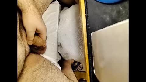 Snapshot of small_1986 chatting on 01-29-25, 02:40 transmisin gratuita bajo demanda free broadcast on demand online show from 01-29-25, 02:40