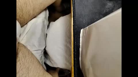 Snapshot of small_1986 chatting on 02-25-25, 01:30 transmisin gratuita bajo demanda free broadcast on demand online show from 02-25-25, 01:30