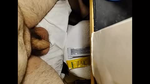 Snapshot of small_1986 chatting on 02-25-25, 04:35 transmisin gratuita bajo demanda free broadcast on demand online show from 02-25-25, 04:35