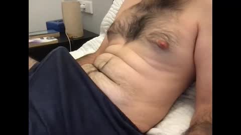 Snapshot of small_88 chatting on 10-17-25, 03:47 small_88 online show from 10-17-25, 03:47