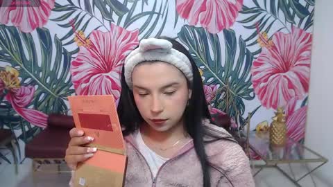 Mariana Torres online show from 04-17-26, 01:14