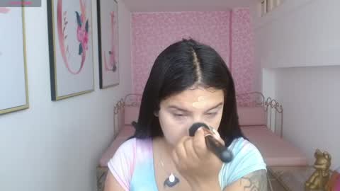 Mariana Torres online show from 06-07-26, 01:04