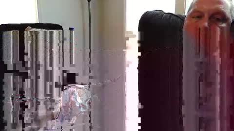 Snapshot of small_weener18 chatting on 11-22-25, 05:45 small_weener18 online show from 11-22-25, 05:45