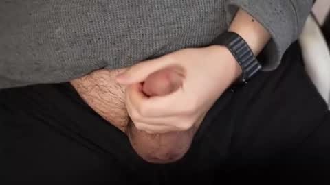 Snapshot of smalldickkoreannyc chatting on 02-06-26, 04:43 smalldickkoreannyc online show from 02-06-26, 04:43