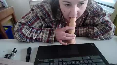 Snapshot of smalltowntrouble chatting on 02-23-26, 02:36 smalltowntrouble online show from 02-23-26, 02:36