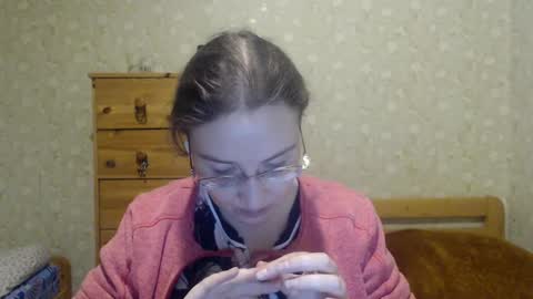 smart_rose online show from 01-22-25, 05:59