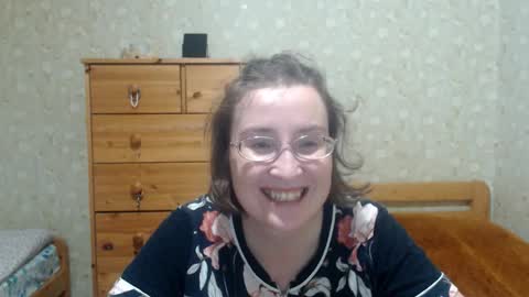 smart_rose online show from 10-25-25, 03:18