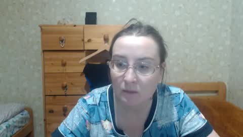 smart_rose online show from 11-25-25, 06:30