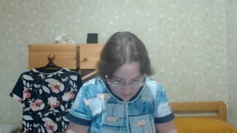 smart_rose online show from 04-23-26, 04:09