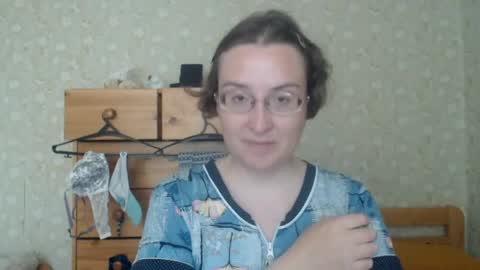 smart_rose online show from 05-15-26, 04:14