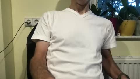 Snapshot of smart_sex69 chatting on 09-15-25, 05:02 smart_sex69 online show from 09-15-25, 05:02