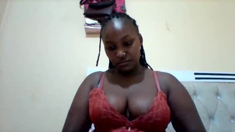 Snapshot of smartqueen1 chatting on 02-06-25, 03:06 Katerina online show from 02-06-25, 03:06