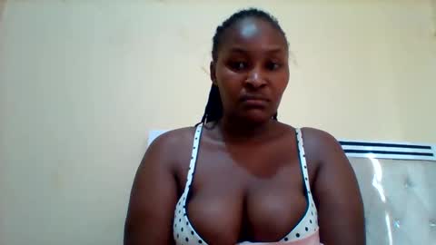 Snapshot of smartqueen1 chatting on 10-09-25, 04:32 Katerina online show from 10-09-25, 04:32