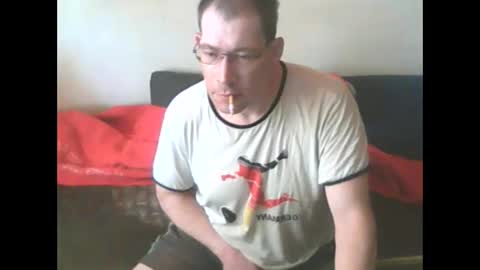 Snapshot of smi35 chatting on 06-07-26, 08:29 smi35 online show from 06-07-26, 08:29
