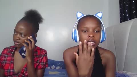 smiley luv1 online show from 01-14-26, 08:03