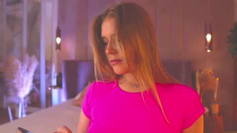 Mia online show from 02-03-26, 05:05