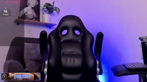 Snapshot of smitgrey chatting on 03-06-25, 01:16 SMIT online show from 03-06-25, 01:16