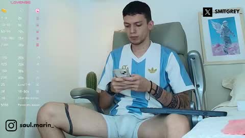 Snapshot of smitgrey chatting on 10-16-25, 04:52 SMIT online show from 10-16-25, 04:52